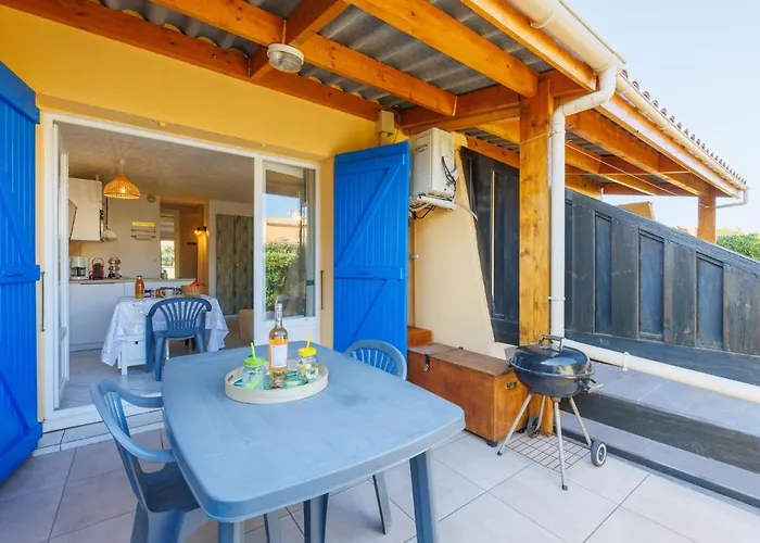 Appartement Port La Roquille-1 By Interhome